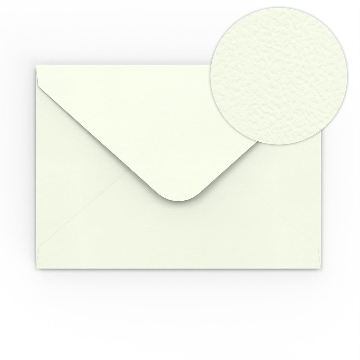 Enveloppes en papier blanc lait martelé