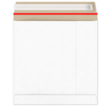 Enveloppes blanches en carton rigide