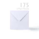 Cartes et enveloppes blanches à bord ondulé – lot