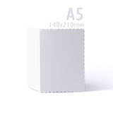 Cartes et enveloppes blanches à bord ondulé – lot