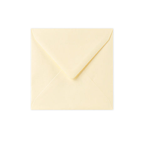Enveloppe couleur magnolia 130x130 mm